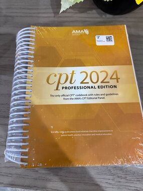 CPT 2024 Professional Edition - Gold Cover